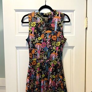 Nooworks Dahlia in Magical Mushroom, Medium, NWOT